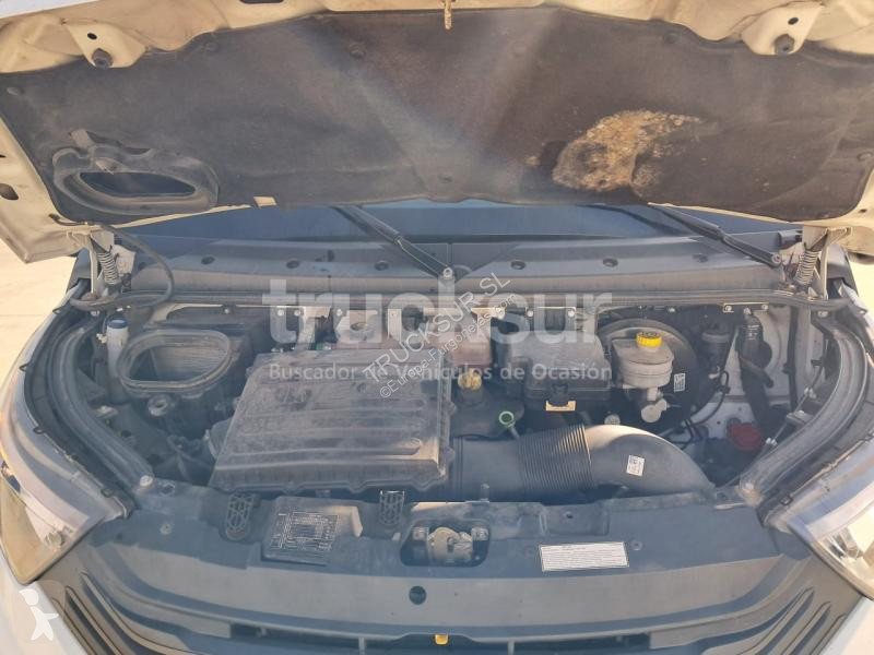 عربة نفعية Iveco  DAILY 35S16 12M3