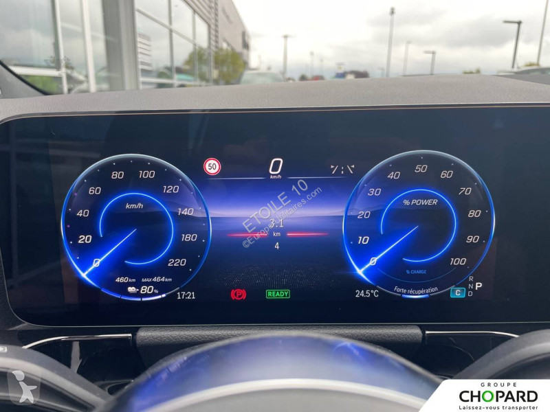 Лекотоварен автомобил Mercedes EQA 250+