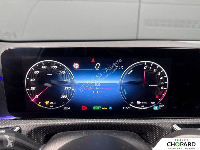 Véhicule utilitaire Mercedes Classe A 250 e...