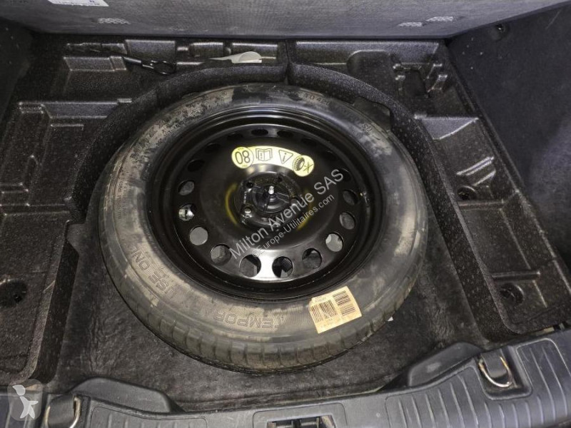 Samochód dostawczy Ford KUGA 1.5 EcoBlue - 120...