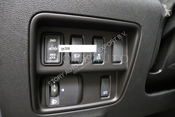 Samochód dostawczy Renault Koleos