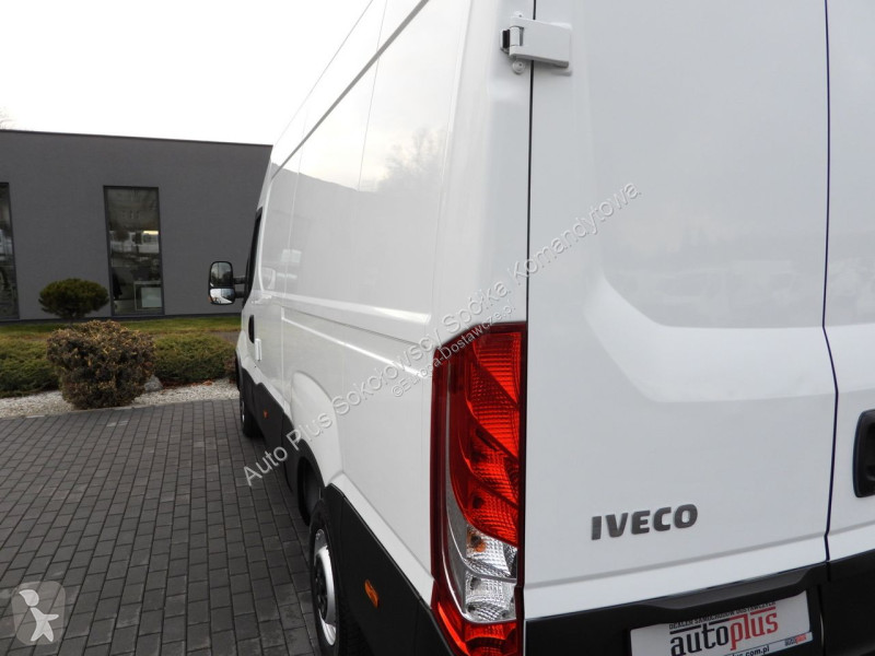 Furgoneta Iveco 35S14 DAILY