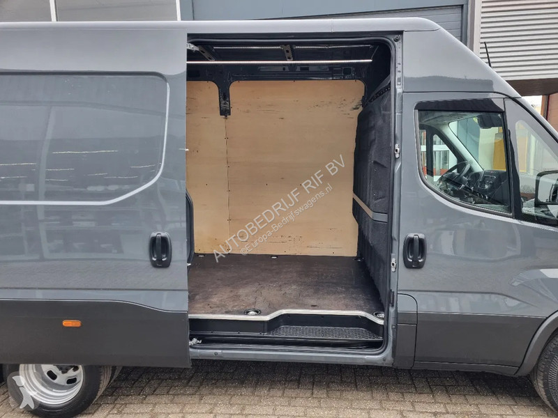 Furgoneta Iveco 35C18 3.0D L2H2 HI-MATIC EURO 6