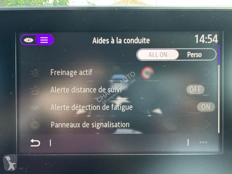 Véhicule utilitaire Renault L2H1 3T BLUE DCI...