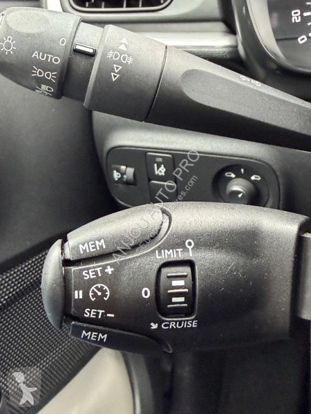 Véhicule utilitaire Citroën Hdi 100 FEEL BUSINESS
