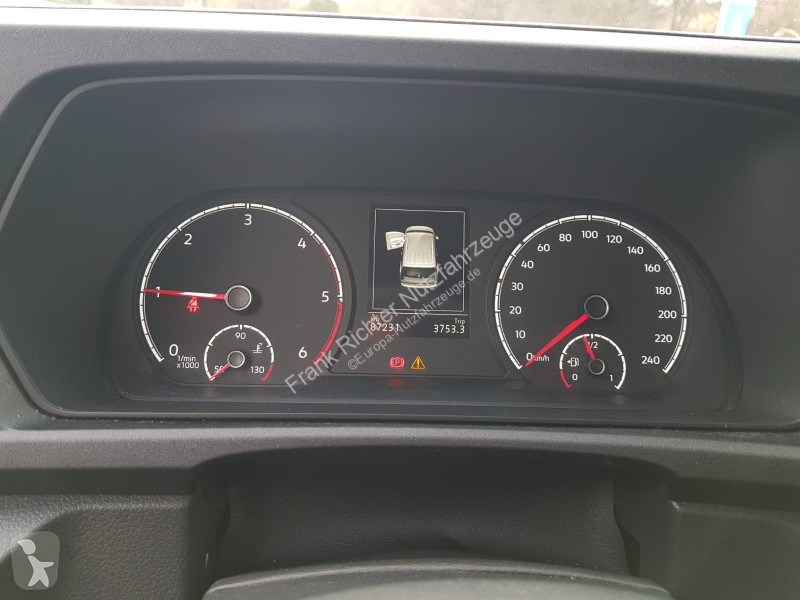 عربة نفعية Volkswagen Basis