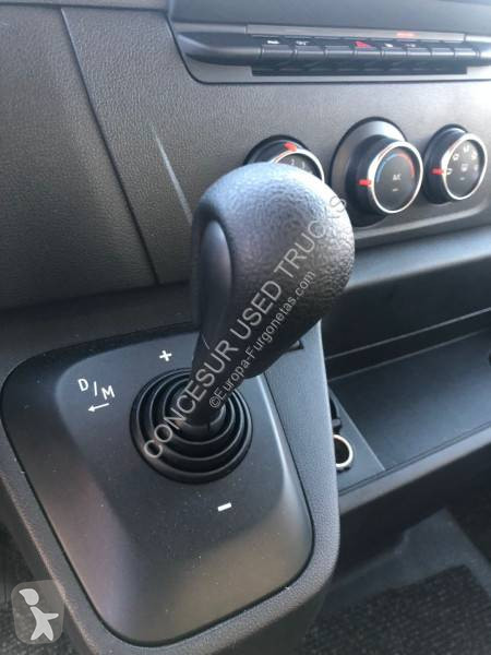 عربة نفعية Renault