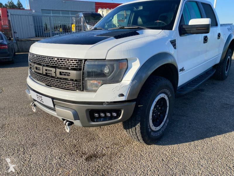 Véhicule utilitaire Ford