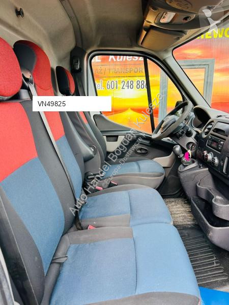 Furgoneta Renault 2.3
