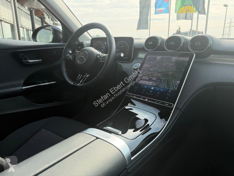 Samochód dostawczy Mercedes C d...