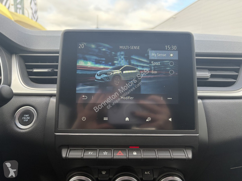 Samochód dostawczy Renault (2) Intens E-TECH...