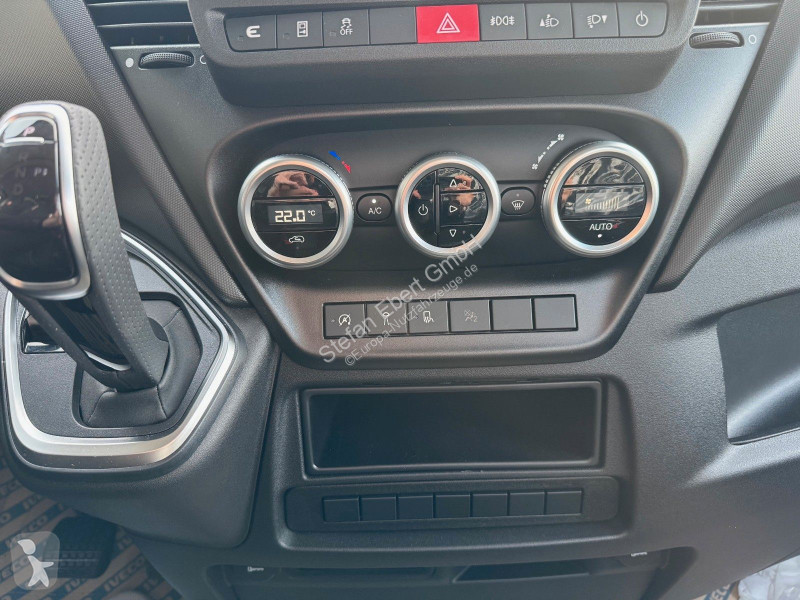 Nyttofordon Iveco 35S14 HA8 Fahrgestell...