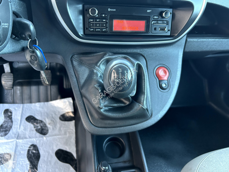 عربة نفعية Renault Maxi Grand Volume 1.5 dci 90...