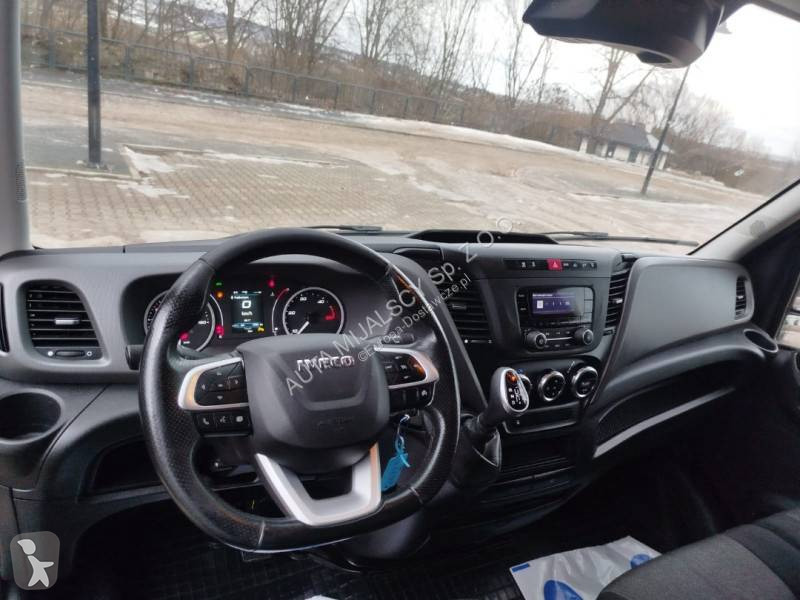 Samochód dostawczy Iveco