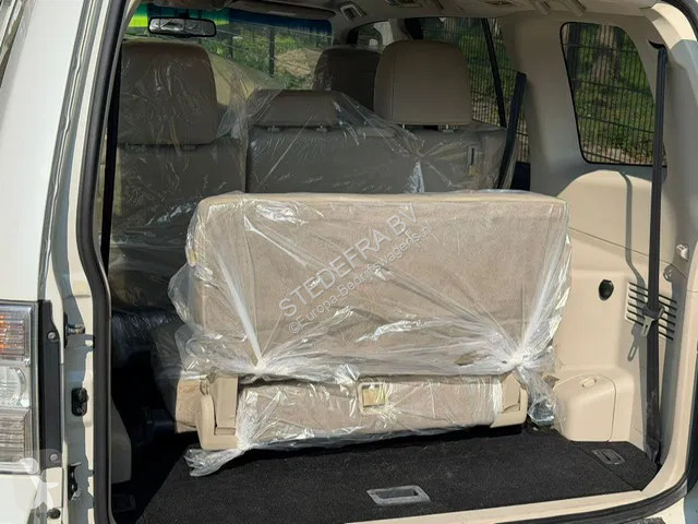 Furgoneta Mitsubishi GLS 3.8 - V6 , 4x4 , 7...