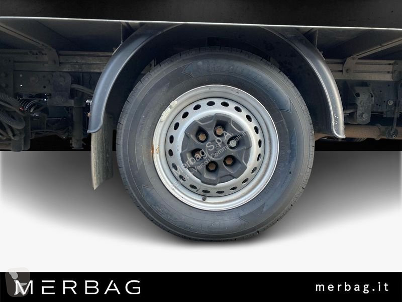 Furgoneta Iveco 35 S18H3.0 3000 cab. HD