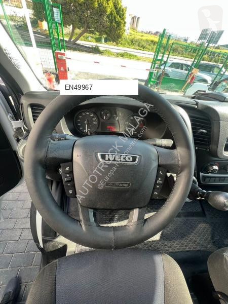Furgoneta Iveco 35C15 paquetero