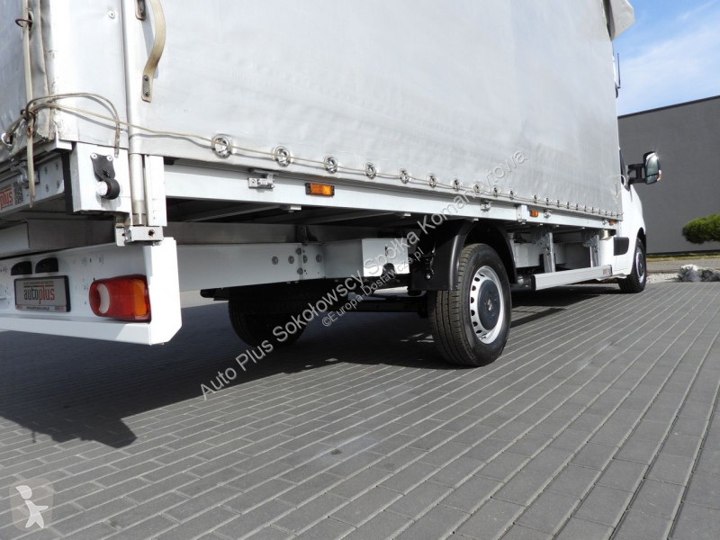 عربة نفعية Renault  MASTER