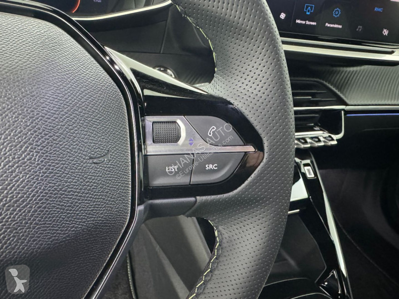 Véhicule utilitaire Peugeot 1.2 Hybrid 145 GT...
