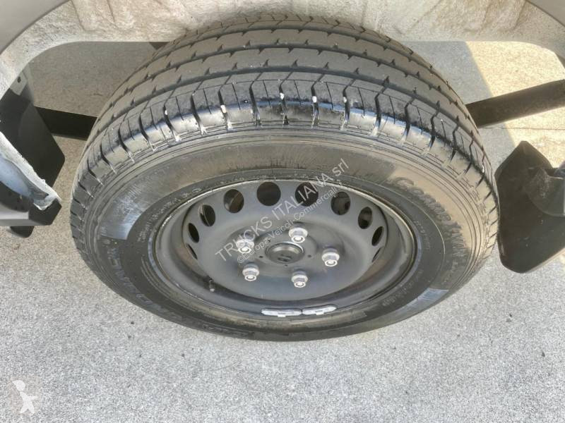 Véhicule utilitaire Ford