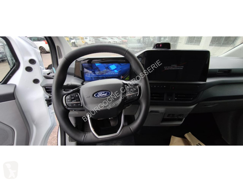 Véhicule utilitaire Ford TRANSIT CUSTOM 2.0...