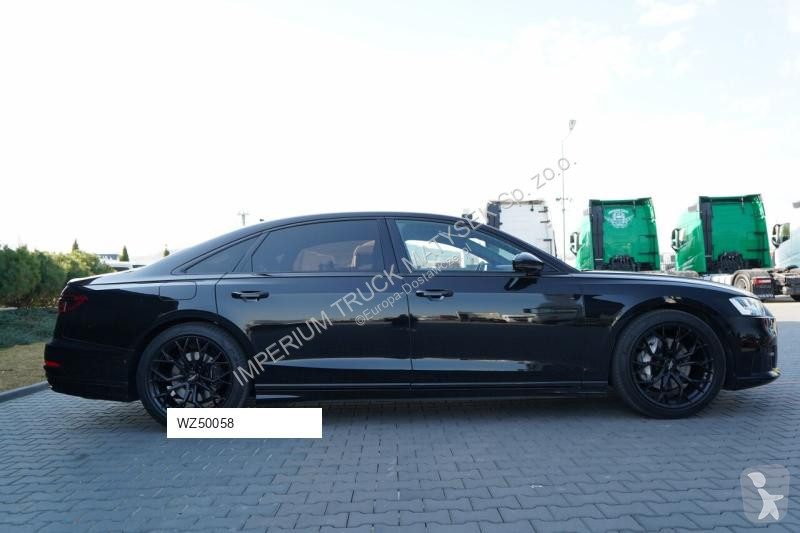Samochód dostawczy Audi A8