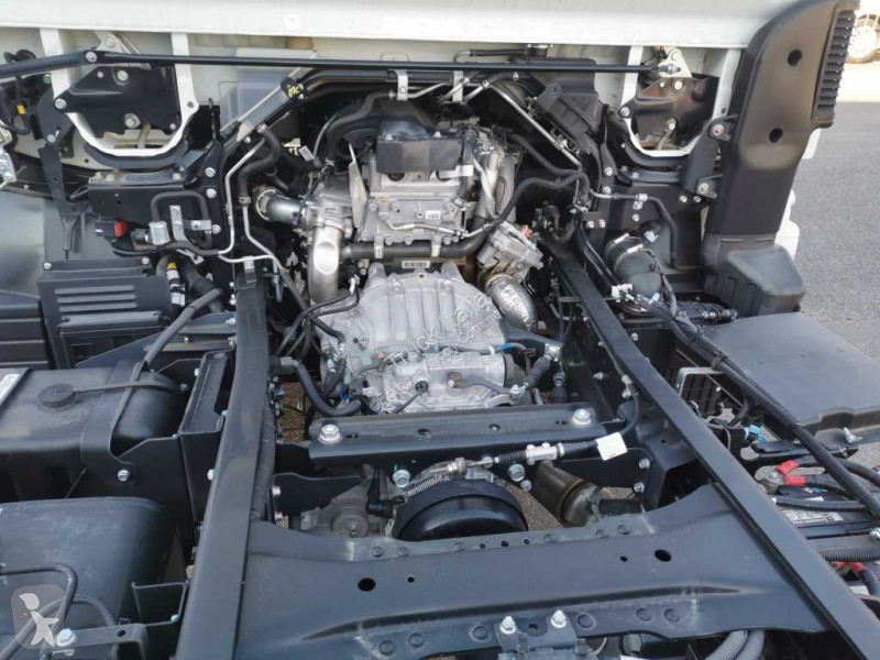 7C15/28 TF1 MY22 AEBS Cab Sing Com Transporter