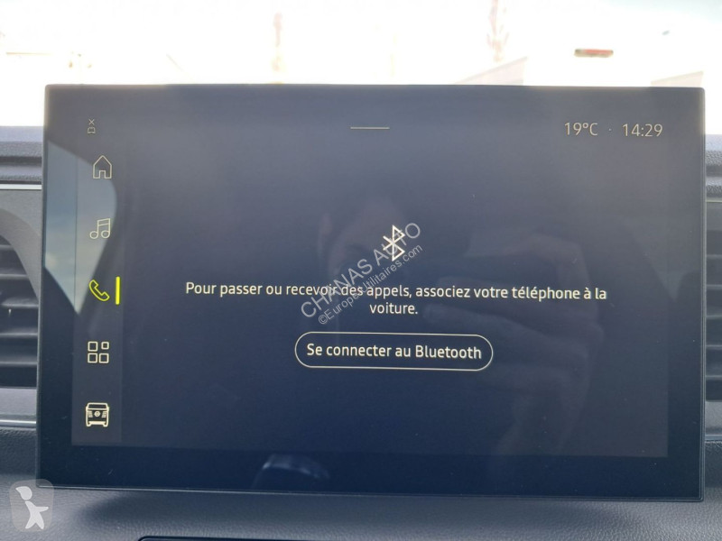 Samochód dostawczy Nissan 3T5 2.0L 170...