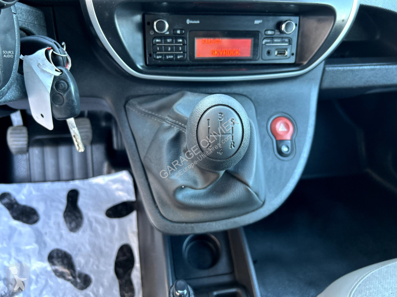 عربة نفعية Renault Maxi Grand Volume 1.5 dci 90...