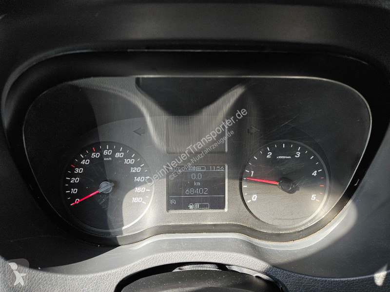 Samochód dostawczy Mercedes 317 cdi DoKa 7S...