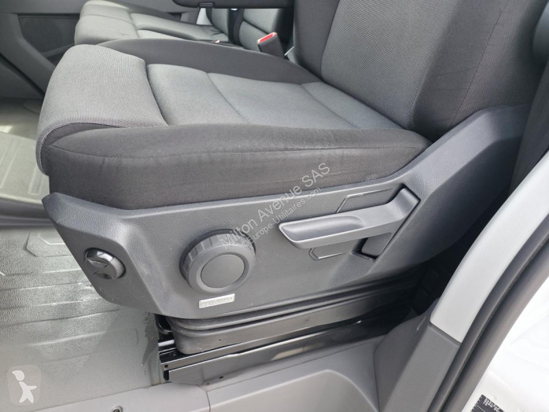 عربة نفعية Volkswagen CRAFTER 30 L3H3 2.0 TDI -...