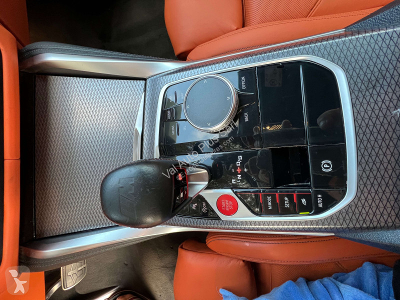 Samochód dostawczy BMW