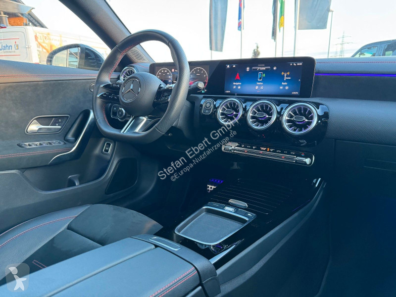 Mercedes CLA...