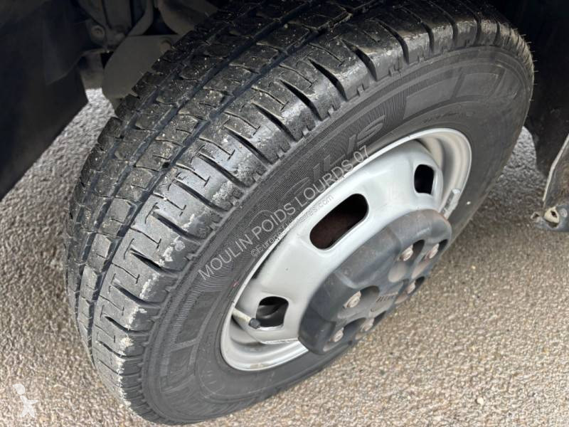 Furgoneta Iveco