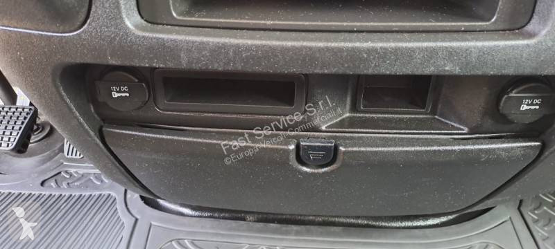 Furgoneta Iveco