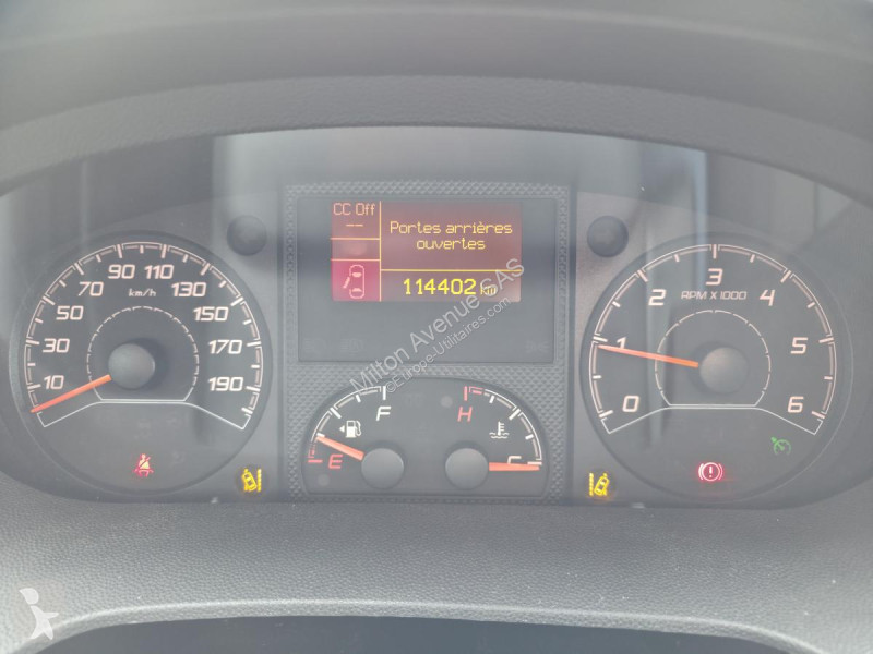 Peugeot BOXER Asphalt 335 L2H2 2.2 BlueHDi 140...
