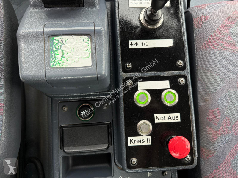 عربة نفعية Unimog   U400...