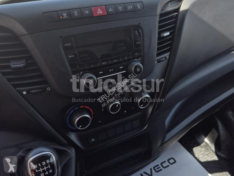 Furgoneta Iveco  DAILY 35C16H 20M