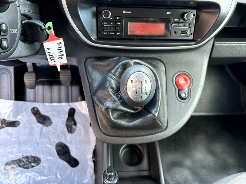 Véhicule utilitaire Renault Maxi Grand Volume...