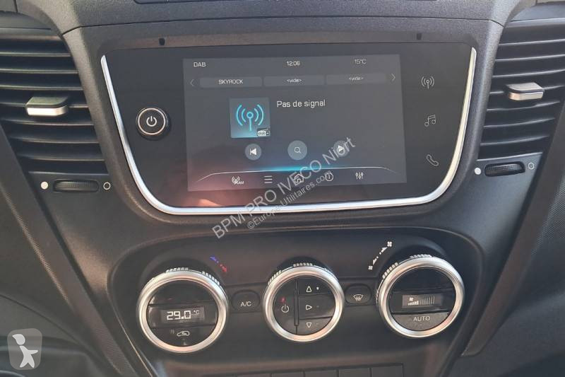 عربة نفعية Iveco