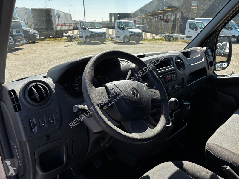 Furgoneta Renault 150.35 L2 H2 2.3 Dci, Airco,...
