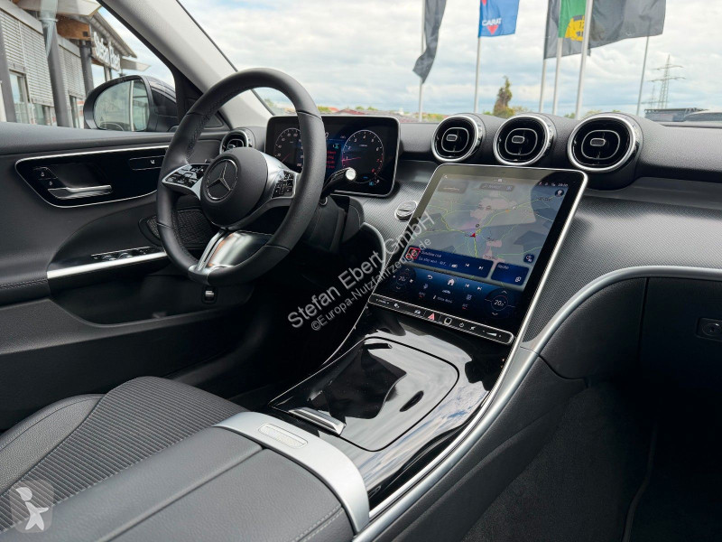 عربة نفعية Mercedes C 180 T Avantgarde...