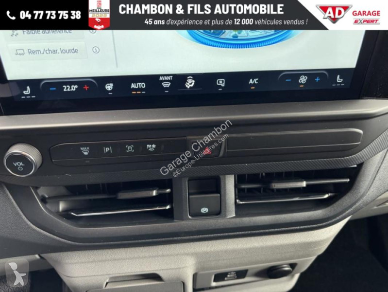 Nyttofordon Ford CABINE APPROFONDIE CA 320 L2H1...