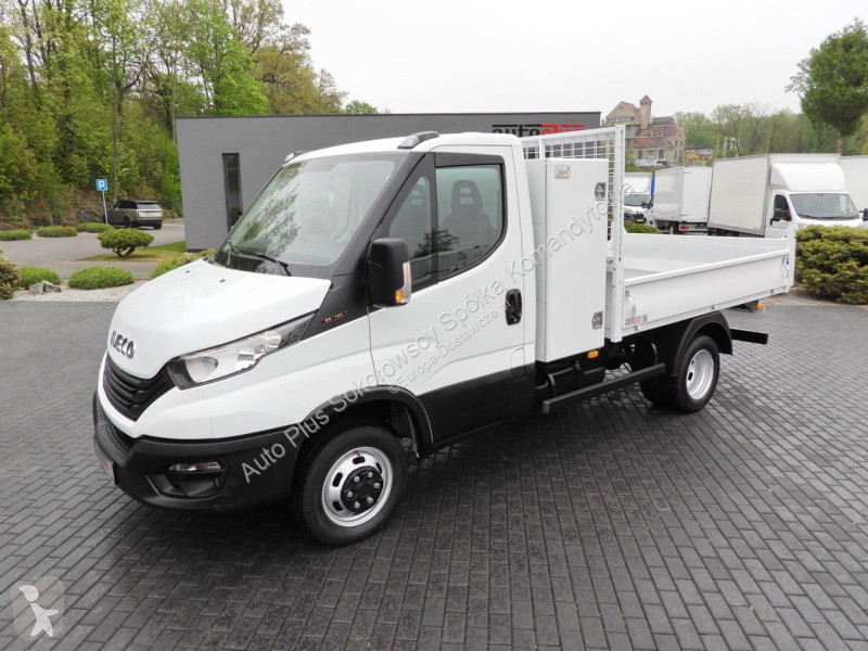 Samochód dostawczy Iveco 35C16 DAILY
