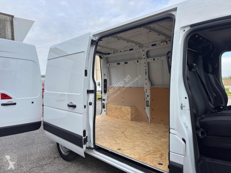 Renault  Transporter