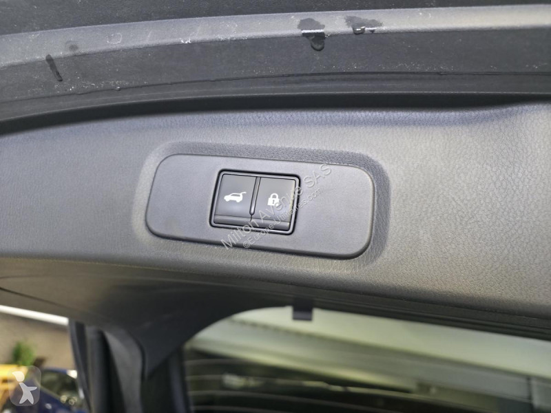 Samochód dostawczy Nissan QASHQAI 1.5 e-Power -...