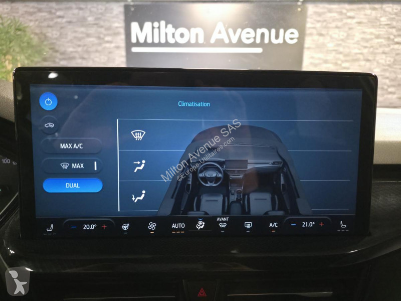 Véhicule utilitaire Ford FOCUS 1.0 EcoBoost...