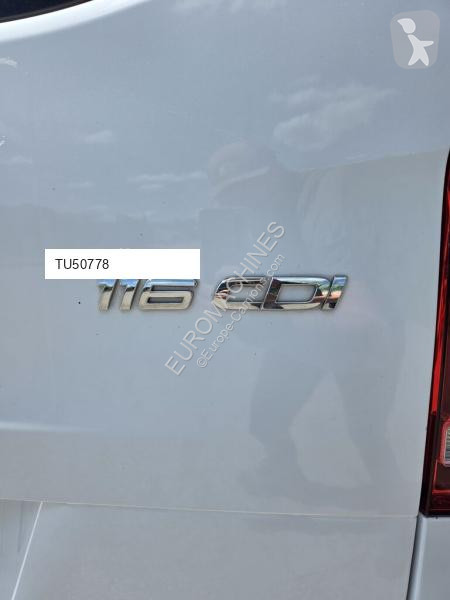 Véhicule utilitaire Mercedes VITO 116