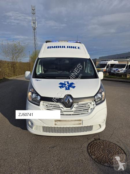 عربة نفعية Renault TRAFIC