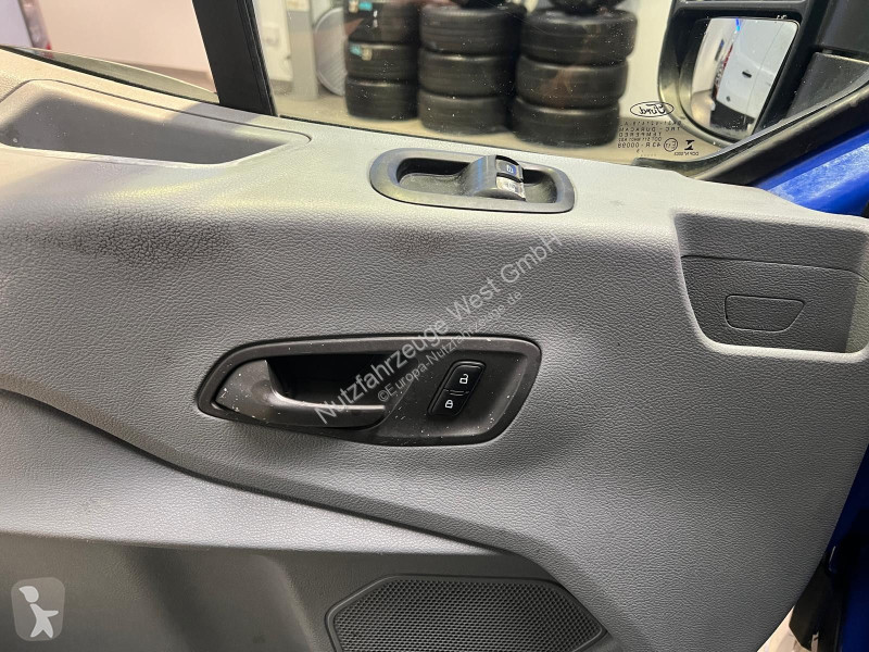 عربة نفعية Ford 2,2 TDCI...